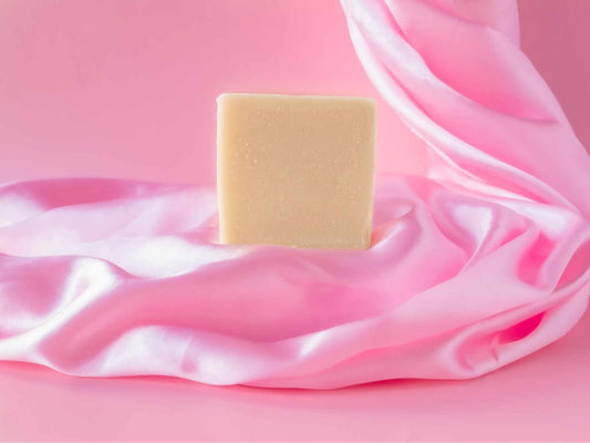 MILK & COLLAGEN SOAP BAR